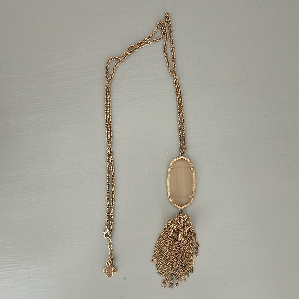 Kendra Scott Rose gold necklace